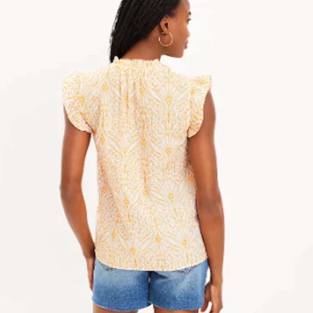 LOFT Women's White and Yellow Blouse - Picture 2 of 6